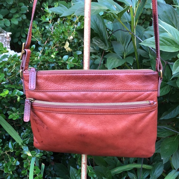 Margot Leather Crossbody-Brown-10x8-Multi Compartment-Zip Top Closure-GUC - Picture 4 of 17